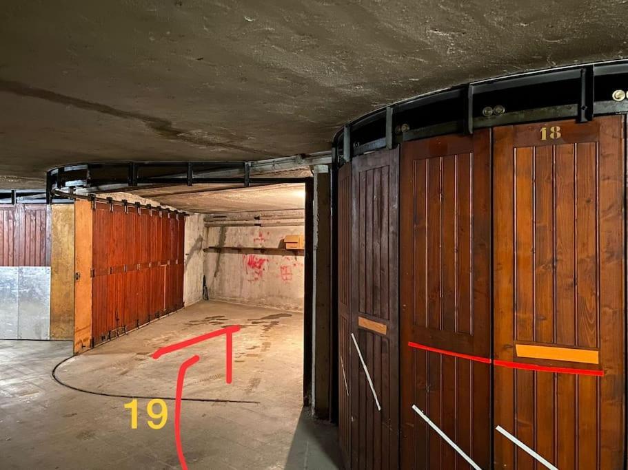 Le Jane : Centre Ville, Garage, Balcon Annecy Eksteriør bilde